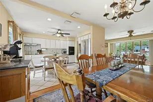 10 Darien Pl, East Northport, NY 11731 - Photo 19