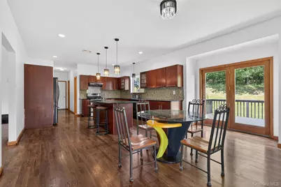 8 Alloway Crescent, Highland Mills, NY 10930 - Photo 15