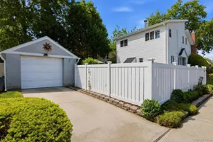 1615 Estelle Ave, Elmont, NY 11003 - Photo 31