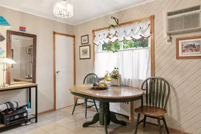 1615 Estelle Avenue, Elmont, NY 11003 - Photo 17