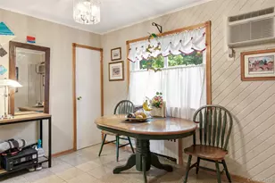 1615 Estelle Ave, Elmont, NY 11003 - Photo 17