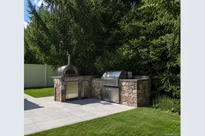 124 Lincoln Avenue, Purchase, NY 10577 - Photo 5