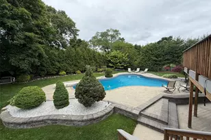 8 Stell Ln, East Northport, NY 11731 - Photo 17