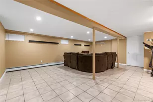 3 Cheshire Rd, Bethpage, NY 11714 - Photo 19
