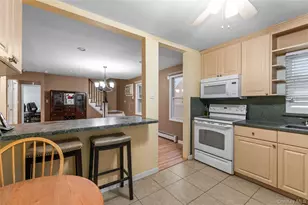 3 Cheshire Rd, Bethpage, NY 11714 - Photo 9
