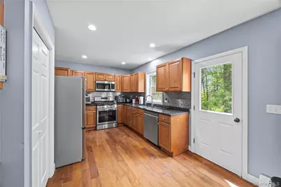 10 McGregor Lane, Crompond, NY 10517 - Photo 11