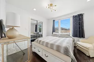 916 Clarence Ave, Bronx, NY 10465 - Photo 15