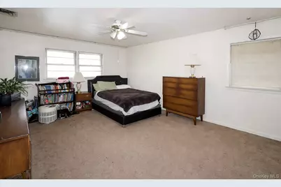 736 Bunker Road, Woodmere, NY 11581 - Photo 15