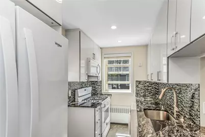 253-01 61st Avenue #UPPER, Little Neck, NY 11362 - Photo 7