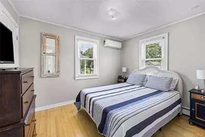 83 Beach Road, Aquebogue, NY 11901 - Photo 17