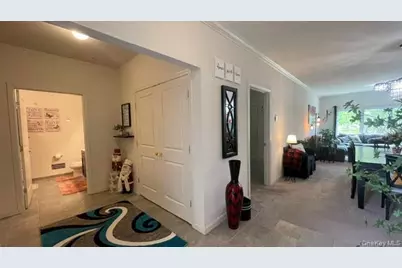 40 Greentree Court, Shirley, NY 11967 - Photo 5