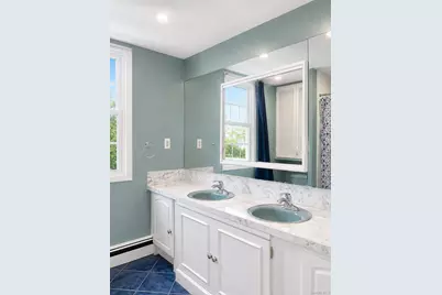 240 N Fulton Avenue, Fleetwood, NY 10552 - Photo 13