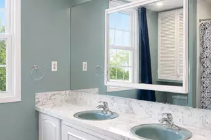 240 N Fulton Ave, Fleetwood, NY 10552 - Photo 13