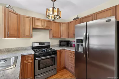 128 Virginia Road #B, White Plains, NY 10603 - Photo 15