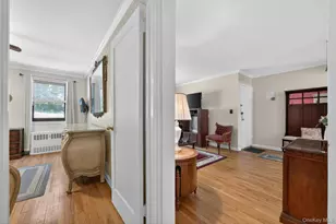 128 Virginia Rd, White Plains, NY 10603 - Photo 19