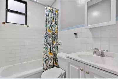 83-21 160th Street, Jamaica, NY 11432 - Photo 9