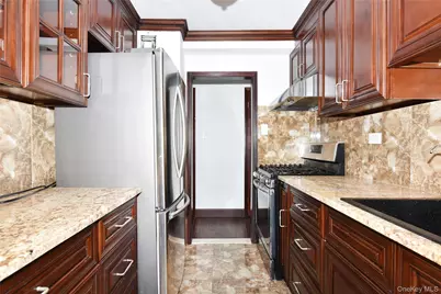 152-18 Union Turnpike #5O, Flushing, NY 11367 - Photo 9