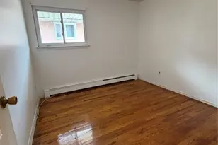3 Ann Marie Pl, Yonkers, NY 10704 - Photo 5