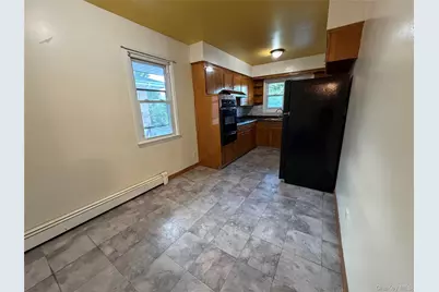 3 Annmarie Place, Yonkers, NY 10704 - Photo 3