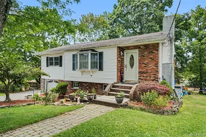 1 Austin Court, Monroe, NY 10950 - Photo 3
