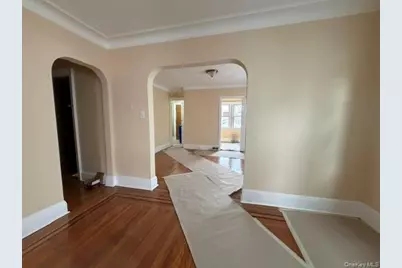 2823 Lasalle Avenue #1Fl, Bronx, NY 10461 - Photo 3