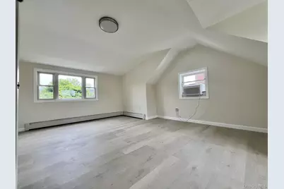 33 Cherry Lane, Carle Place, NY 11514 - Photo 9