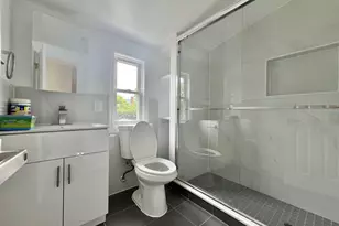 33 Cherry Ln, Carle Place, NY 11514 - Photo 11