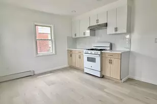 33 Cherry Ln, Carle Place, NY 11514 - Photo 3