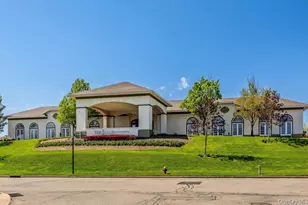 1075 Savoy Dr, Melville, NY 11747 - Photo 29