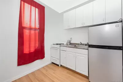 125-12 18th Avenue, College Point, NY 11356 - Photo 21