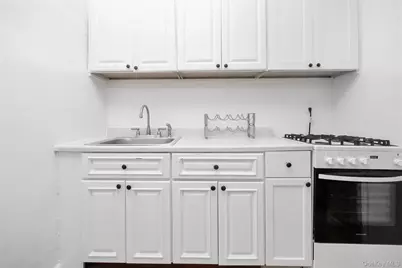 125-12 18th Avenue, College Point, NY 11356 - Photo 17