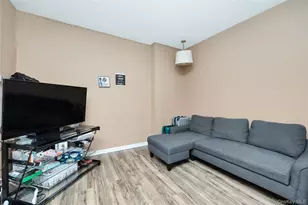 125-12 18th Ave, College Point, NY 11356 - Photo 9