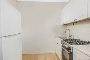 125-12 18th Ave, College Point, NY 11356 - Photo 19