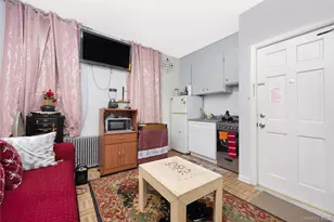 125-12 18th Ave, College Point, NY 11356 - Photo 3