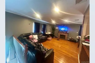 [Address not provided], Massapequa, NY 11758 - Photo 3