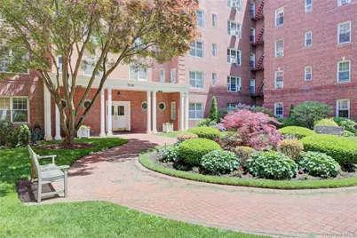 77-35 113th Street #1F, Forest Hills, NY 11375 - Photo 25