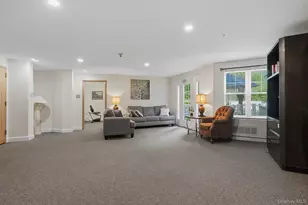 206 Sutton Dr, Mount Kisco, NY 10549 - Photo 27