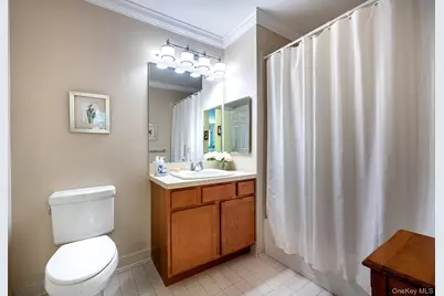 206 Sutton Drive, Mount Kisco, NY 10549 - Photo 23