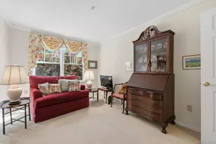 206 Sutton Dr, Mount Kisco, NY 10549 - Photo 21