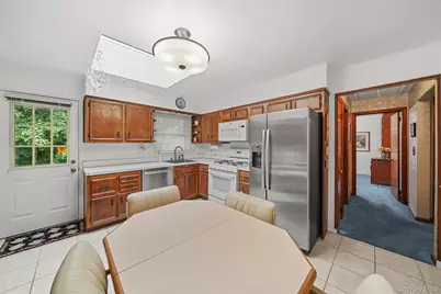 4 Lombardi Drive, New City, NY 10956 - Photo 9