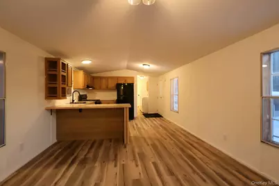 23 Oak St, Wurtsboro, NY 12790 - Photo 9