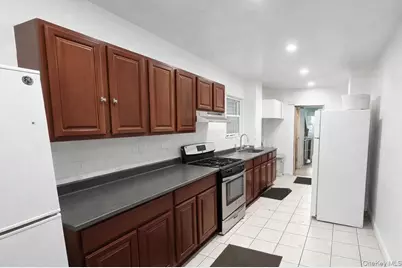 1542 Saint Lawrence Avenue, Bronx, NY 10460 - Photo 9