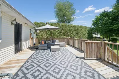 2 Debra Lee Court, West Nyack, NY 10994 - Photo 7