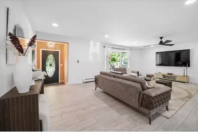 2 Debra Lee Court, West Nyack, NY 10994 - Photo 9