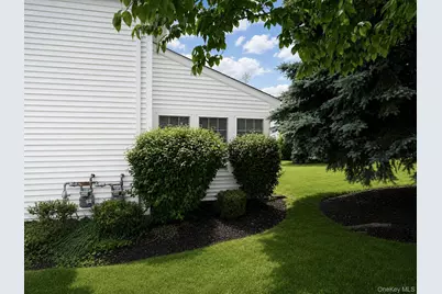 263 Tamerisk Lane, New Windsor, NY 12553 - Photo 41