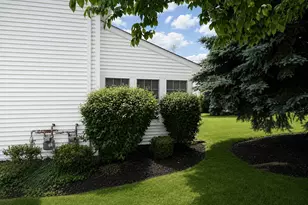 263 Tamerisk Ln, New Windsor, NY 12553 - Photo 41