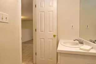 263 Tamerisk Ln, New Windsor, NY 12553 - Photo 11
