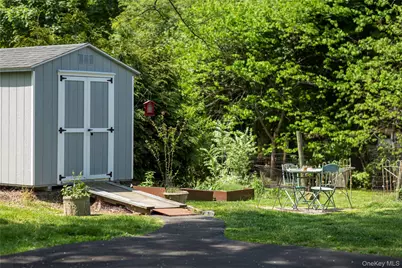 145 Gidney Avenue, Newburgh, NY 12550 - Photo 35