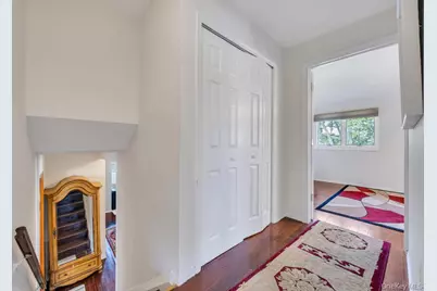 11 Edgewood Drive, Hicksville, NY 11801 - Photo 21