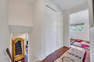 11 Edgewood Dr, Hicksville, NY 11801 - Photo 21